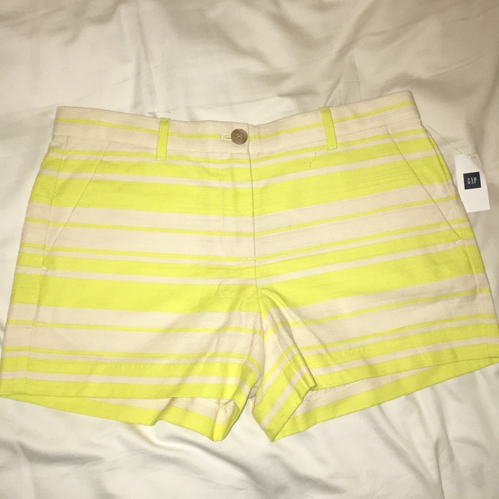 Gap shorts